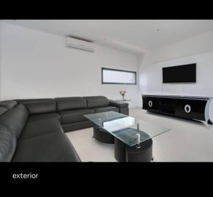 Spacious Private Villa & Private Heated Pool - Villa Sunshine Costa Teguise Ngoại thất bức ảnh