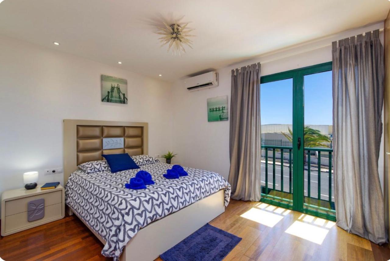 Spacious Private Villa & Private Heated Pool - Villa Sunshine Costa Teguise Ngoại thất bức ảnh