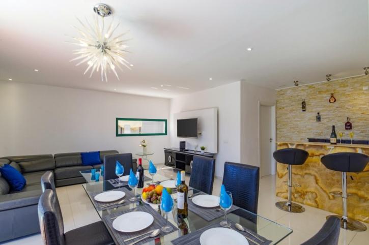 Spacious Private Villa & Private Heated Pool - Villa Sunshine Costa Teguise Ngoại thất bức ảnh