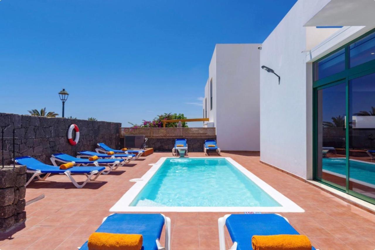 Spacious Private Villa & Private Heated Pool - Villa Sunshine Costa Teguise Ngoại thất bức ảnh